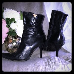 🌈Gorgeous Italian Leather Pointy Toe Boots 7 EUC